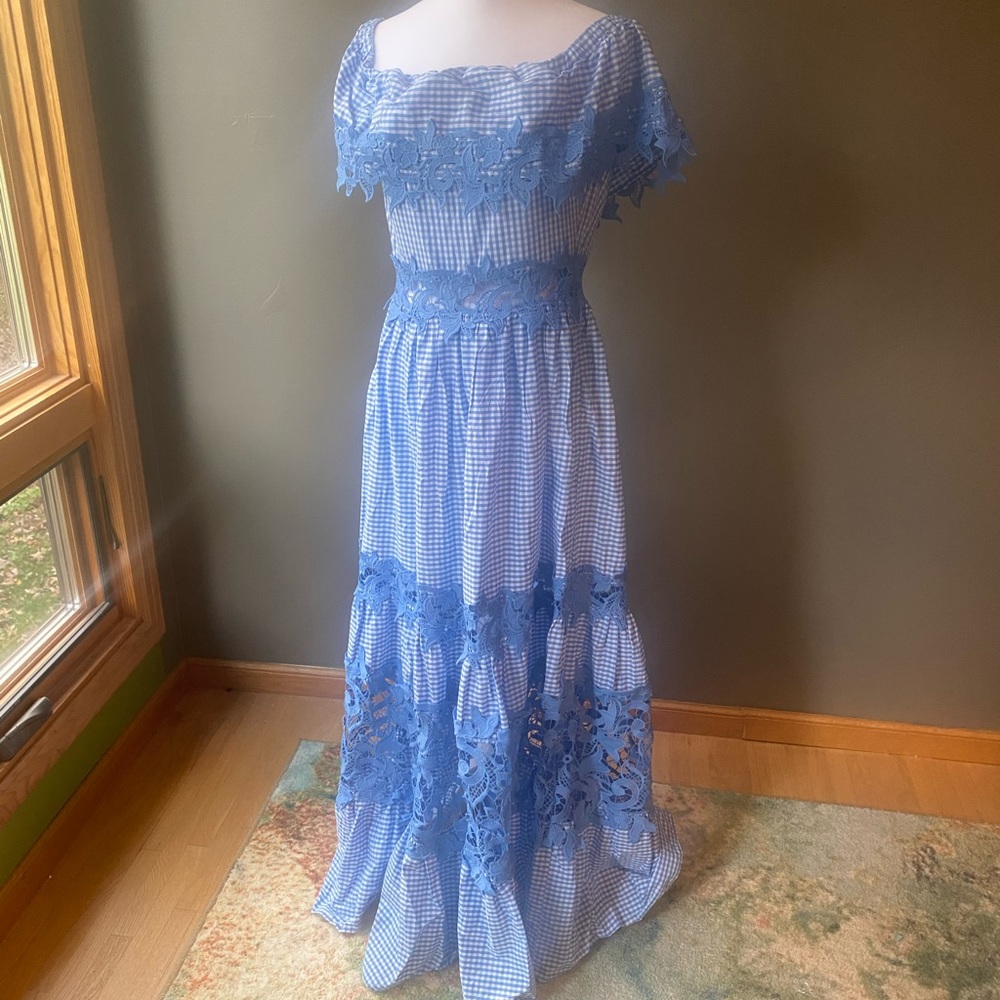 Venus Off Shoulder Lace Detail Dress